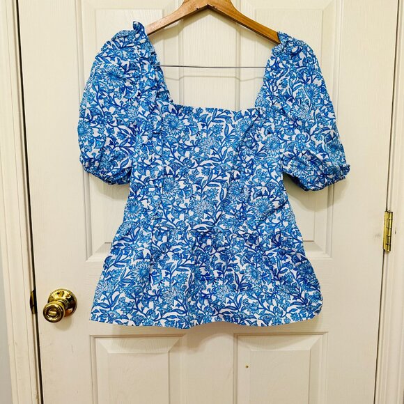 CECE FRENCH BLUE FLORAL PRINT SMOCKED PEPLUM BOTTOM BUBBLE SLEEVE BLOUSE - Picture 1 of 6